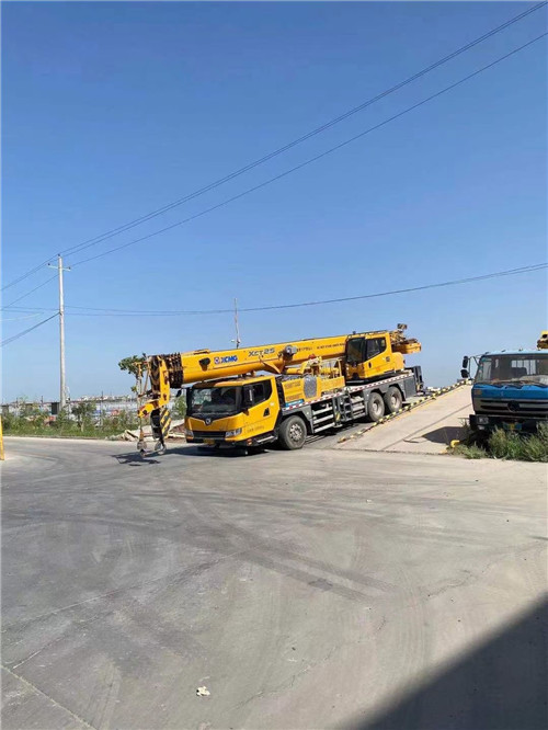 林芝市吊车作业时，可能会产生哪些额外收费项目？