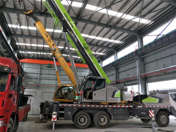 林芝市高空车出租需要注意哪些安全事项？