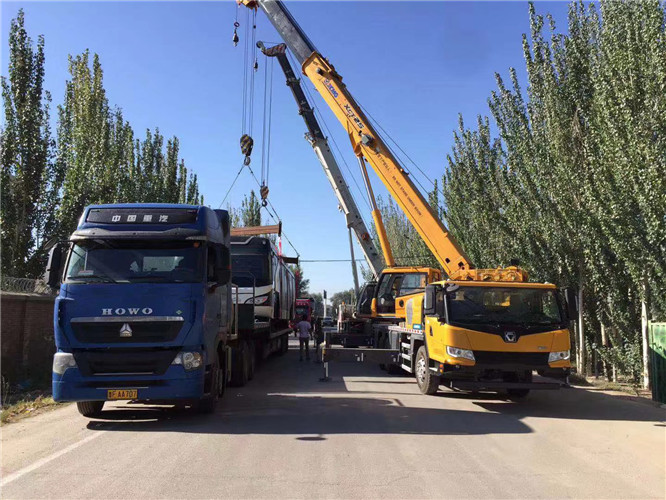 林芝市“省油又稳当”—— 吊车的 “智能节能” 技术